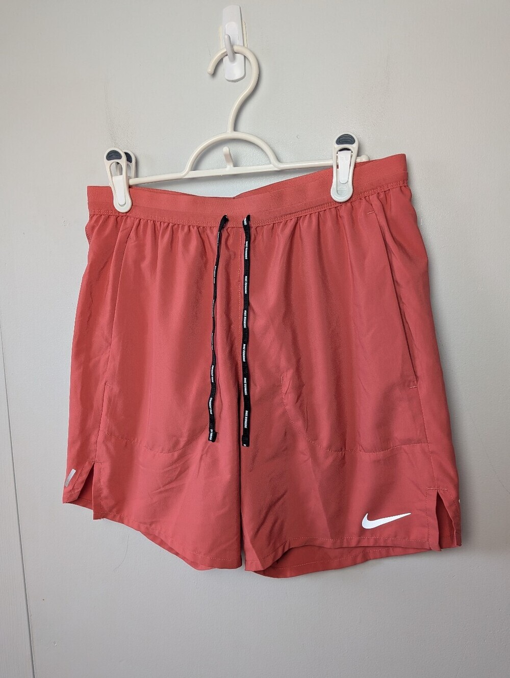 NIKE DRI-FIT Women Athletic Short Pink Color Size Small Activewear